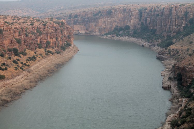 Exploring Gandikota - The Grand Canyon of India : Unveiling the Majestic Beauty